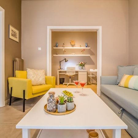 Glyfada'S Central Apartment Ateny Zewnętrze zdjęcie