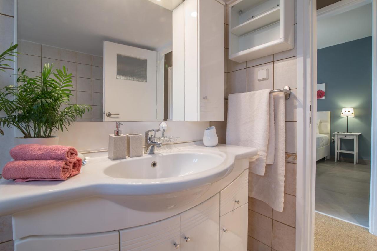 Glyfada'S Central Apartment Ateny Zewnętrze zdjęcie