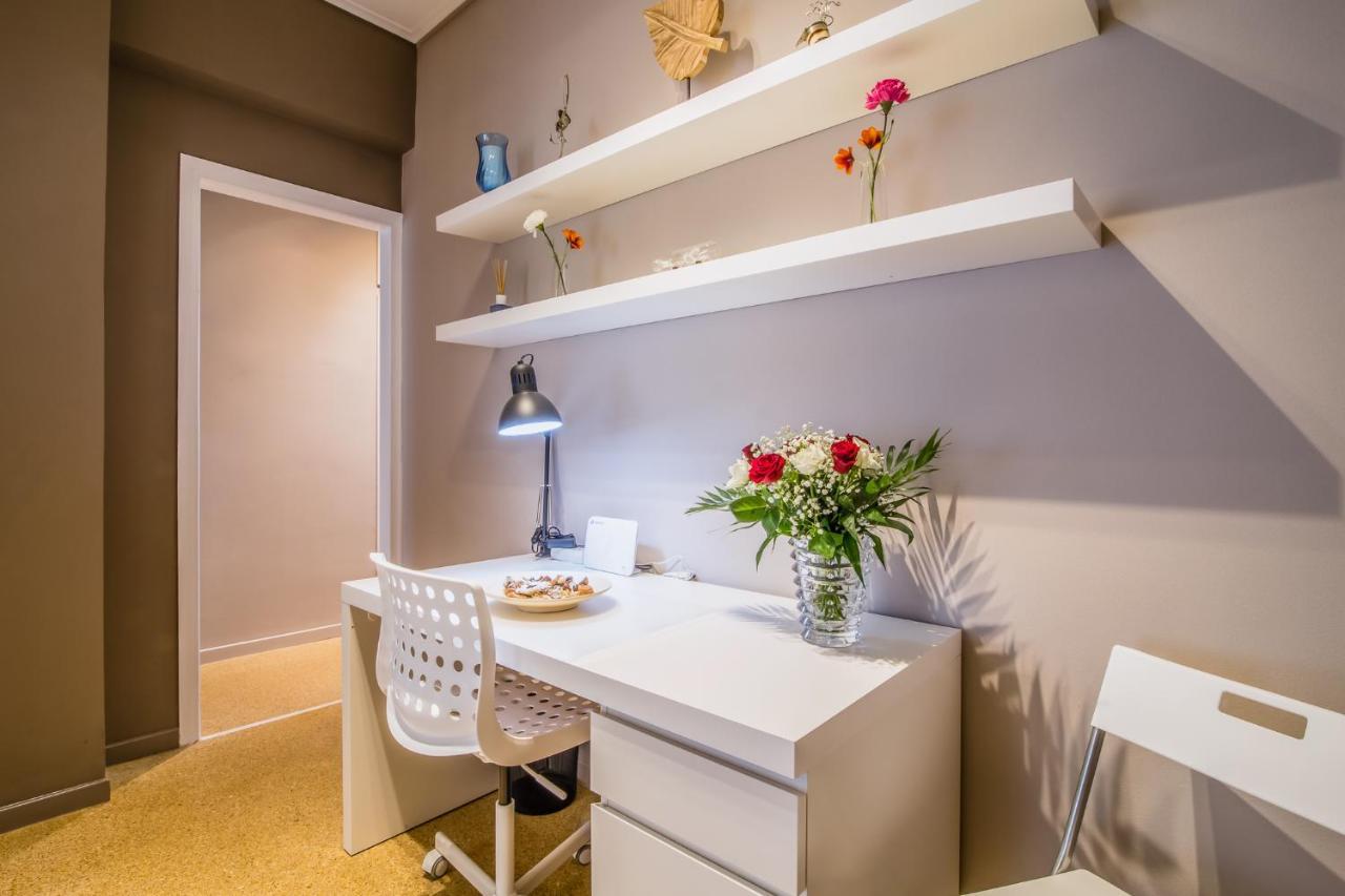 Glyfada'S Central Apartment Ateny Zewnętrze zdjęcie